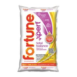 FORTUNE Xpert Total Balance Oil | Blend of Rice Bran, Soyabean & Flaxseed Oil | Balance of Fats & Omega 3 : Omega 6 | Best Oil for Heart Health| 1L Pouch, 1000 Millilitre